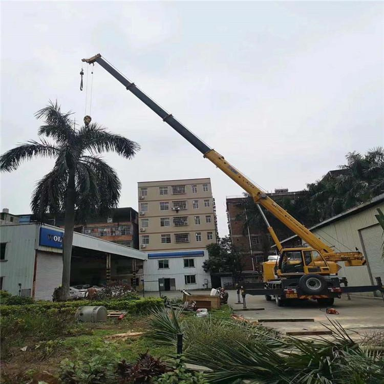 黄流镇12吨吊车出租一天的收费标准是什么