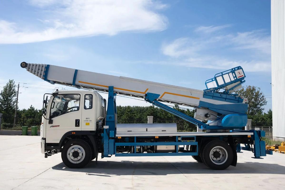 黄流镇云梯上料车租赁费用